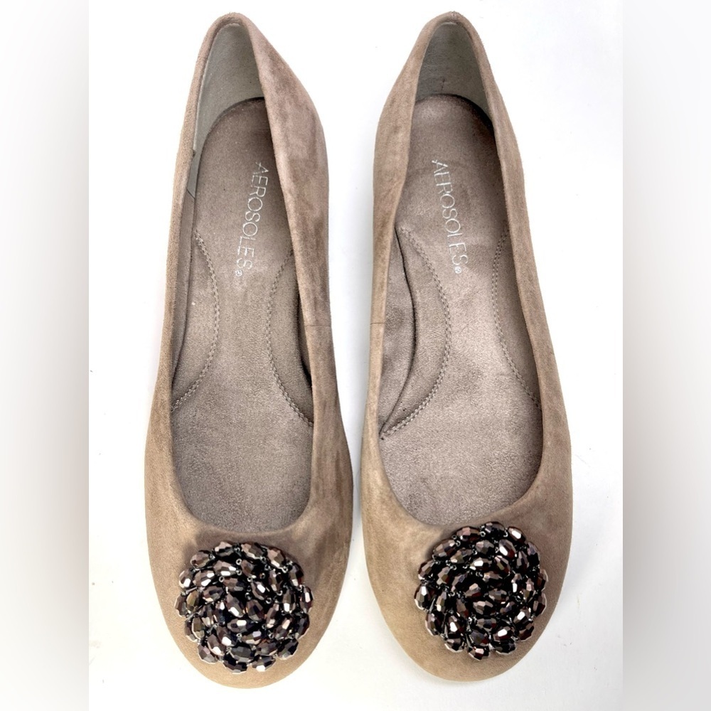 NWOT AEROSOLES Beaded‎ Suede Ballet Flats Size 7W
